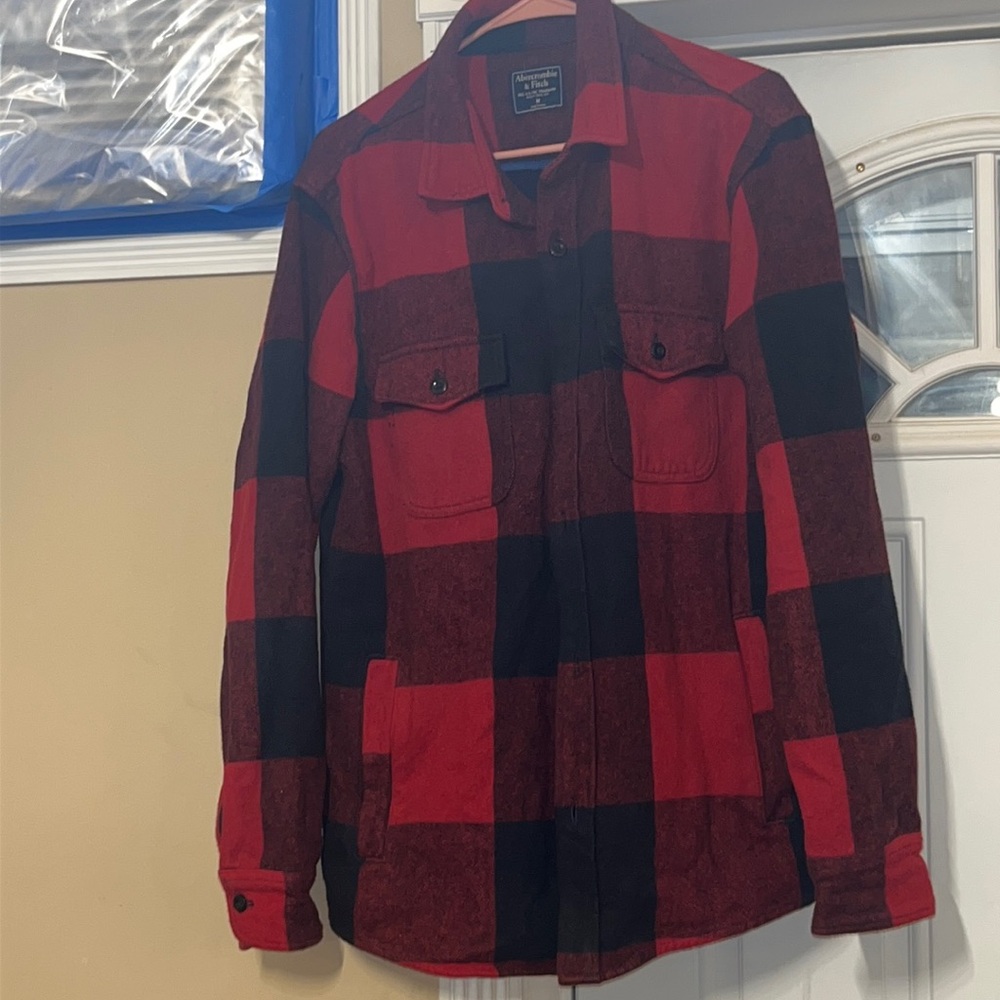 Abercrombie & Fitch Red and Black Plaid Shirt Jacket Men’s Size M Heavyweight